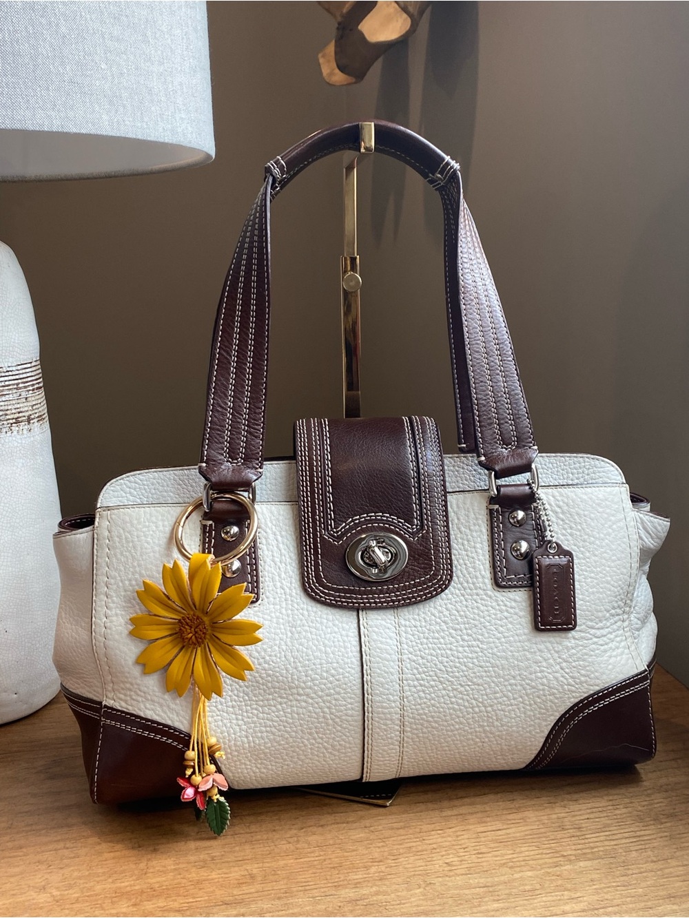 2009 Coach Hampton White Chocolate Brown Turnlock Satchel Shoulder Bag